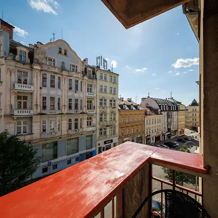 דירה Premium With Balcony In *