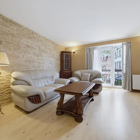 Premium With Balcony In Appartement Karlovy Vary